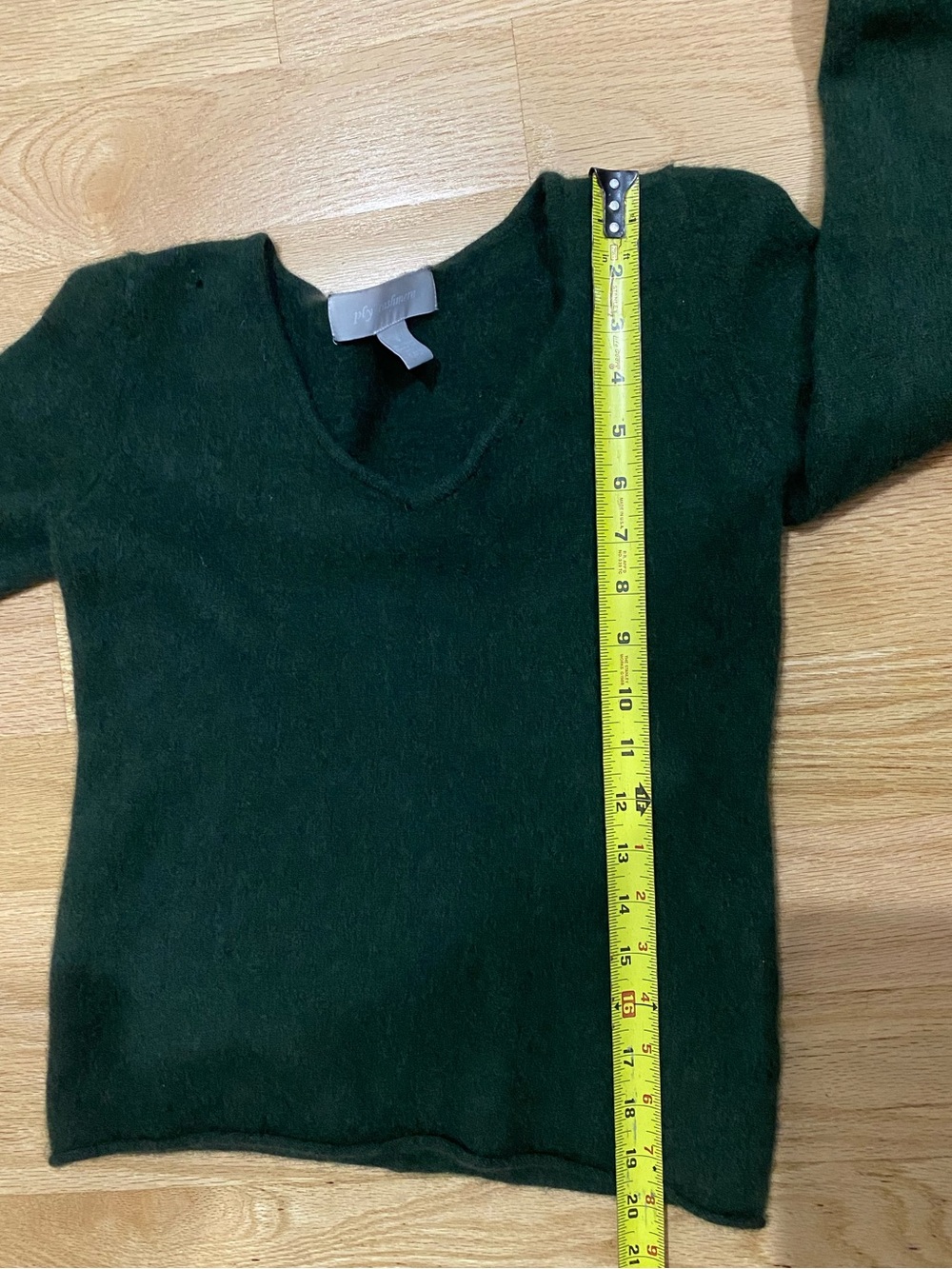 ply cashmere 100% Cashmere Forest Green V-Neck Sweater - Picture 7 of 7